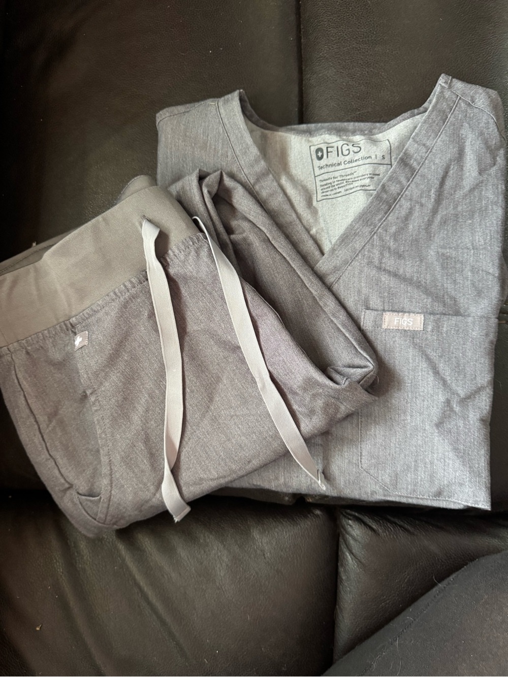 FIGS Scrubs